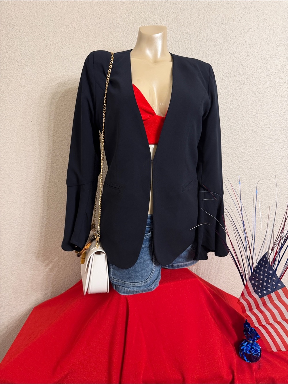 Black Open-Front Blazer with Subtle Structured Shoulders